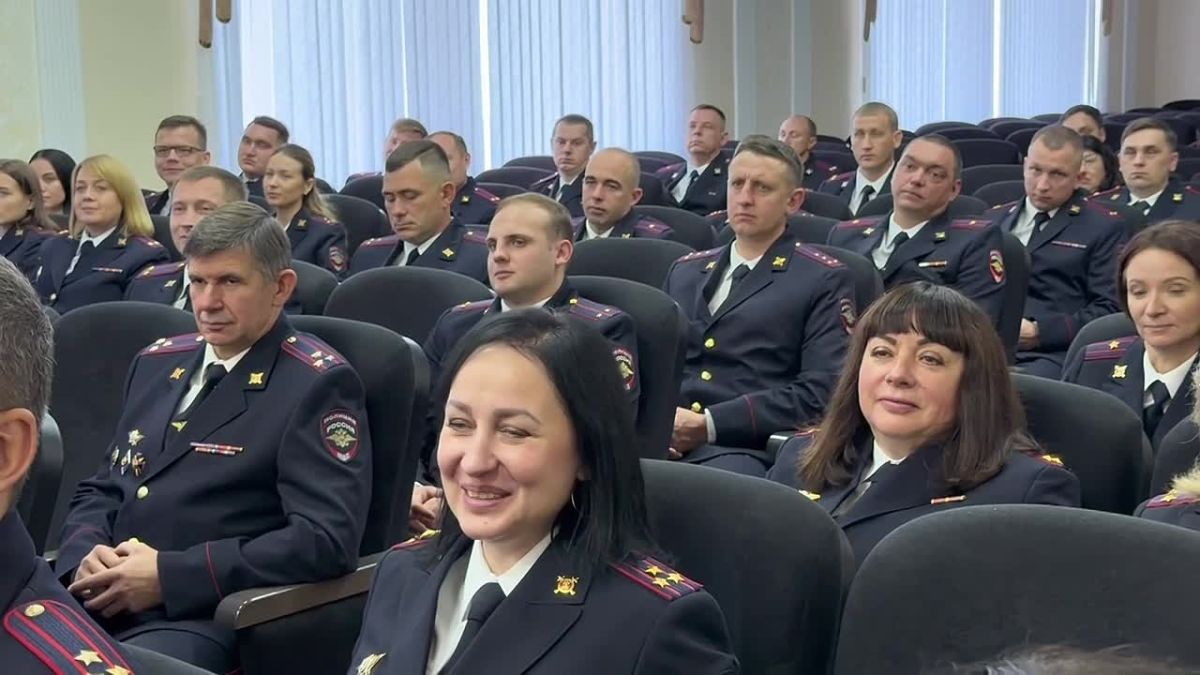 В ГУ МВД России по Воронежской области поздравили сотрудников кадровых подразделений с профессиональным праздником