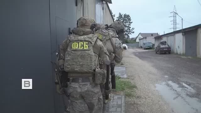 Александр Коц: Видео. ФСБ вскрыла гаражный "аэродром" в Воронеже
