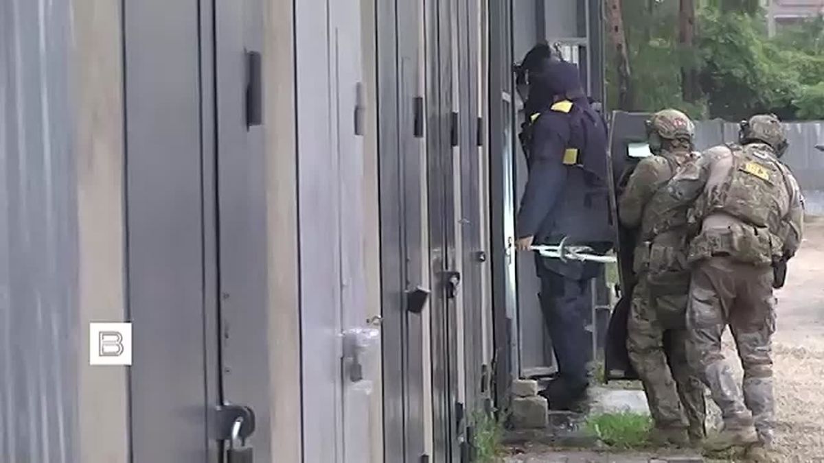"Я приехала в город Воронеж и арендовала гараж возле военного аэродрома