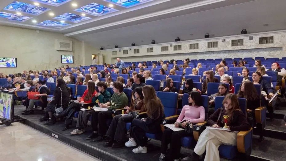 Воронежские художники стали победителями всероссийского конкурса «Свет храмов России»