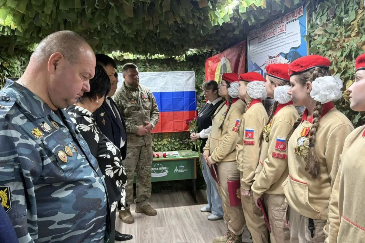 Денис Рубащенко принял участие в открытии «Парты Героя»