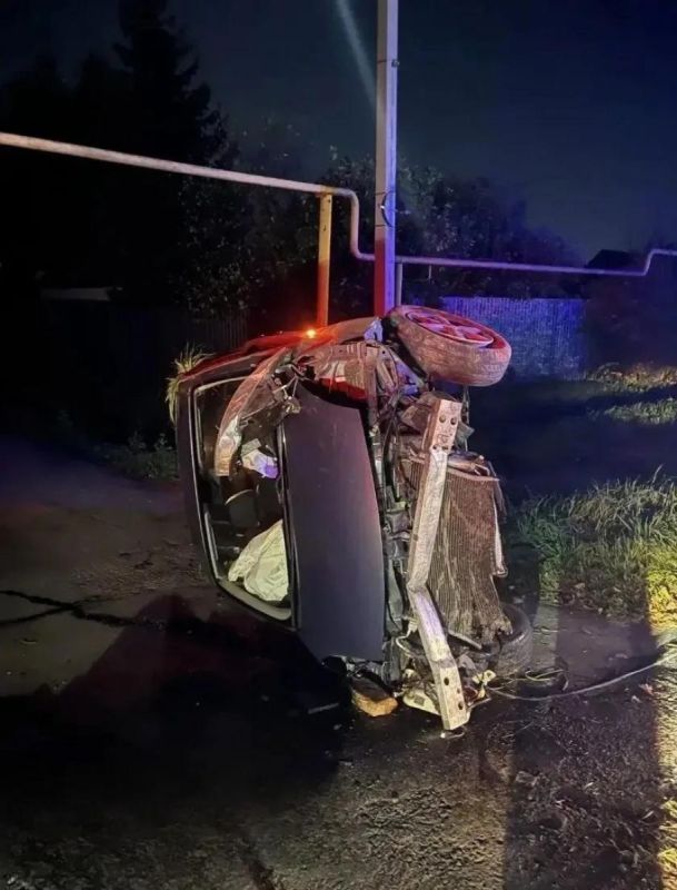 Пожилой водитель погиб в ночной аварии на улице Ленина в Бутурлиновке
