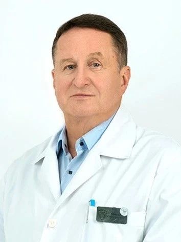 Руководитель кардиохирургического центра областной больницы №1 Сергей Алексеевич Ковалёв получил высокую государственную награду – орденом Пирогова