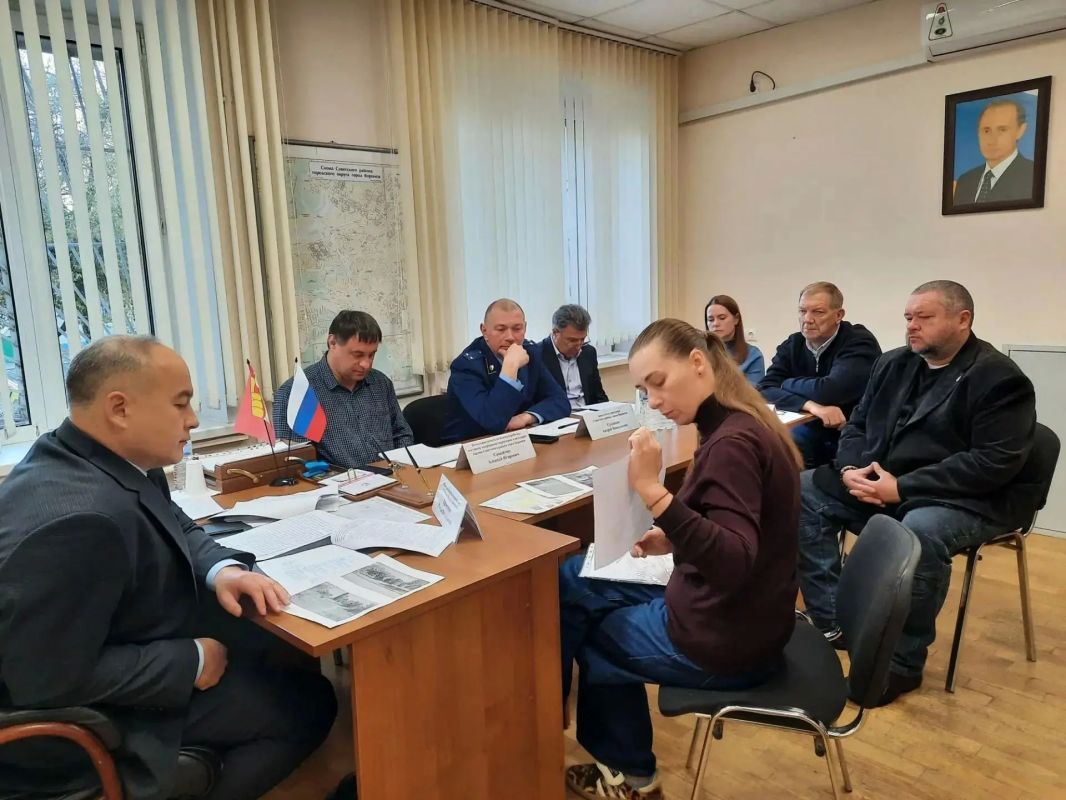 Министр по развитию муниципальных образований Воронежской области провел личный приём граждан