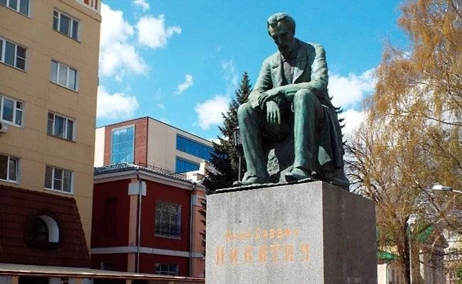 Как в Воронеже прошло открытие памятника «мастеру русского поэтического пейзажа»